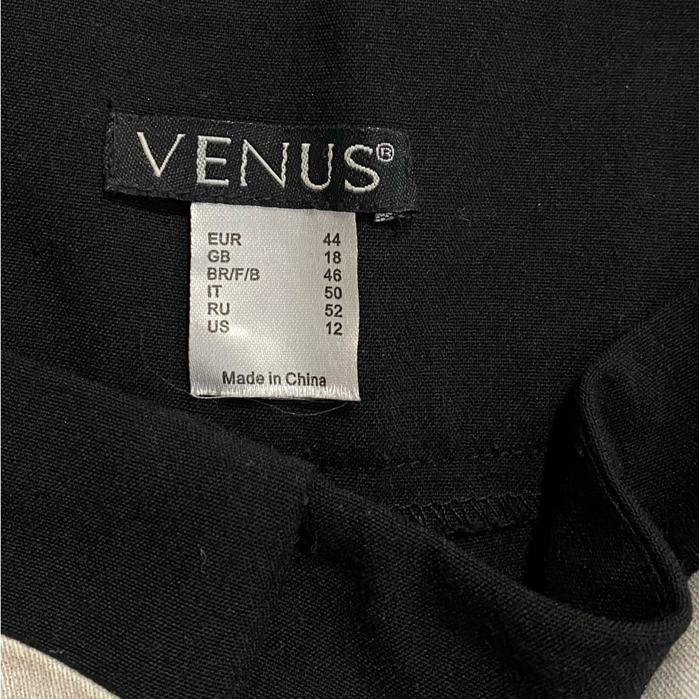 VENUS Black Dress Pants w/White Sparkly Waist & Side Pocket Detail Size 12 - Picture 4 of 4